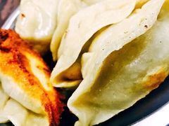 -黄阿姨锅贴大王(万航渡路店)