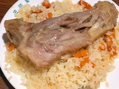 豪华羊腿饭-巴依家新疆手抓饭(菱角湖万达店)