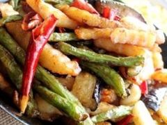 干锅地三鲜-陈记菜馆·非遗淮扬菜(东关街教场店)