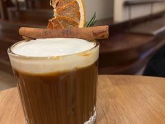 -ZAZA.CAFE.BAR