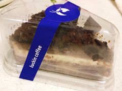 黑森林蛋糕-瑞幸咖啡(东直门枢纽店)