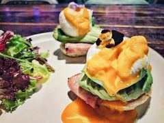 牛油果班尼蛋-MIKAKU(万达广场上海宝山店)