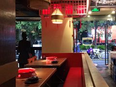 大堂-令狐冲·炭烤活鱼(宝龙店)