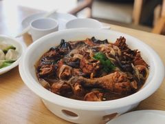 -关东小磨东北菜(上海长风大悦城店)