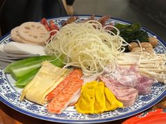 -周小明火锅(黑金冠社区店)