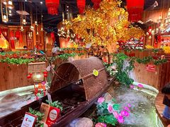 -老滇山寨•云南特色菜•地方菜•民族风情歌舞表演(金碧店)