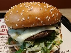 -The Habit Burger Grill 哈比特汉堡(复兴soho店)