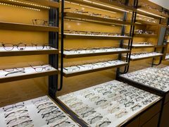 -罗伯特眼镜·蔡司官方授权(罗湖国贸店)