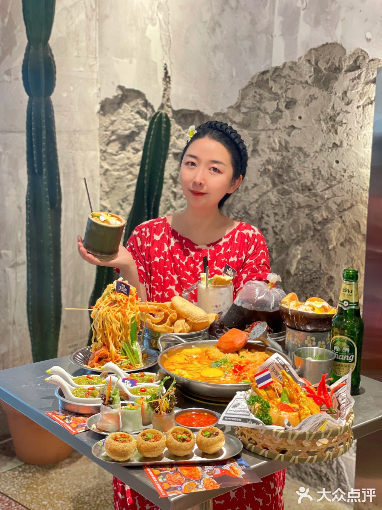 去什么洪崖洞！只想跟朋友吹嘉陵江风吃泰餐
