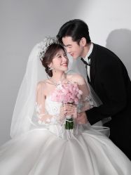 -雅云婚纱摄影工作室旗舰店