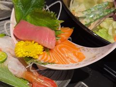 -山川小町·极番烧肉(新地假日广场店)
