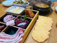 -许妈妈餐厅烤肉烧烤家常菜(明润广场店)
