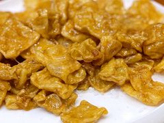 -老街坊美食汇(玉兰大街店)