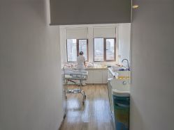 -海豚湾高端月子会所(黄浦店)