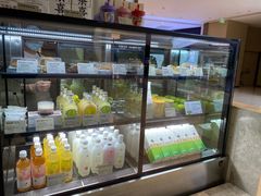 面包甜点陈列柜-喜茶(深圳湾万象城店)