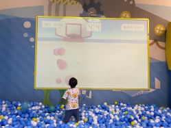 -莫莉幻想儿童乐园(广州番禺永旺店)