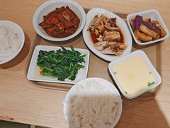 -老乡鸡(融科天地店)