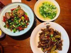 -唐师傅湘西名菜馆(武陵路店)