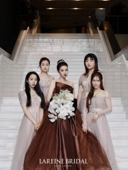 点击看大图 -拉瑞娜LaReine婚纱礼服高级定制