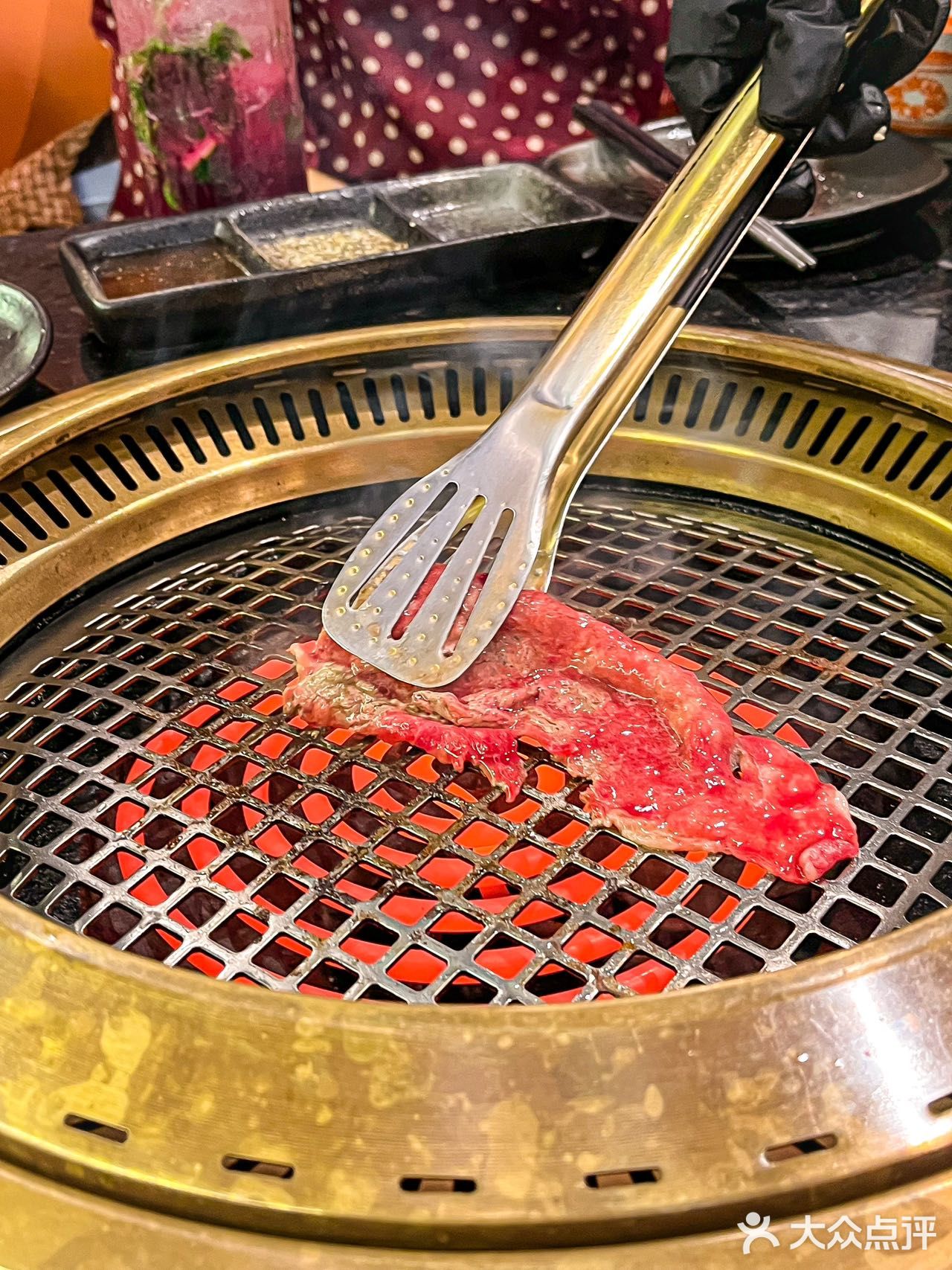 适合约会的“烤纯血和牛”天花板值得一试