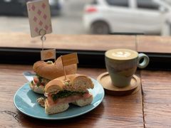 -Catch Bagel(芳草地店)