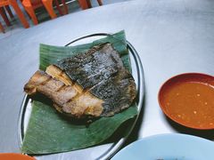 -黄亚华小食店(Jalan Alor)