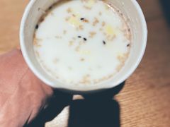 -清真老马家国华牛奶鸡蛋醪糟(正宁路店)