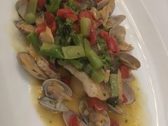 -卡佩罗意大利餐厅及酒吧Al Cappello Trattoria
