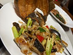 -泓历皇朝酒店(东亭店)