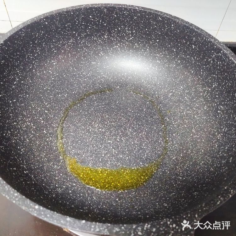 简易晚餐——非常开胃的老干妈鸡蛋炒拉面
