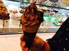巧克力软冰淇淋-GODIVA(港汇恒隆广场)