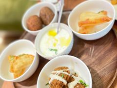 小吃拼盘-ELI FALAFEL Lebanese&Mediterranean黎巴嫩美食(富城路店)