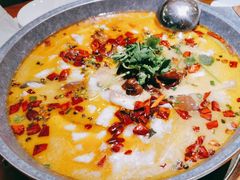 -龙梅肥肠鱼(明瓦廊店)
