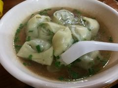 -潘国仙耳光馄饨(黄家阙路店)
