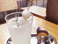 -无牌咖啡&酒馆