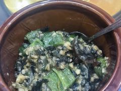 -湖南人家湘菜馆(镇江路店)