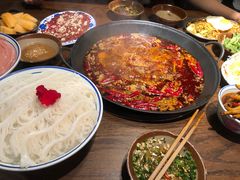 -萍姐火锅·公路夜市(武汉首店)