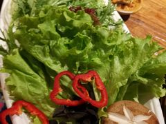 -老牌坊云南鱼豆花火锅(爱建店)