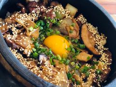 蚝香牛肉石锅-良木缘咖啡西餐(文殊院店)