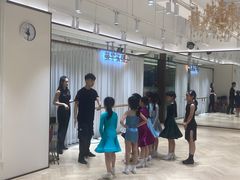 -港龙舞蹈·成人少儿舞蹈培训(深圳湾校区)