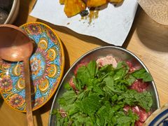 -洱火云南酸菜牛肉火锅(石景山当代商城店)