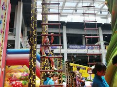 -蒙特利亲子乐园