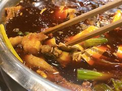 -肖肖酸萝卜鱼火锅(总店)