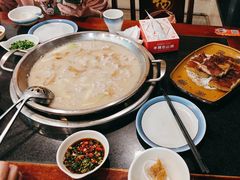 -老来福·非遗酸汤兔(凯旋路店)