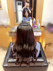 -水灵珑美容造型中心