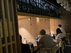 -枝魯枝魯自助料理