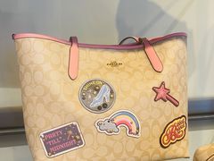 -COACH蔻驰(赛特奥特莱斯店)