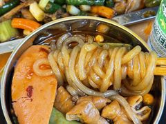 -鸿顺老铁锅美蛙鱼府(解放碑店)