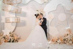 -LOVE SHINE婚纱·红鼎庄龙凤褂·妈妈装定制