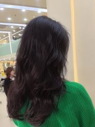-十六番发型师事务所